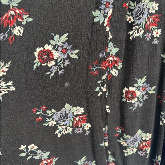 Free People Women's Oversized Black Floral Blouse Size XS - Picture 6 of 6